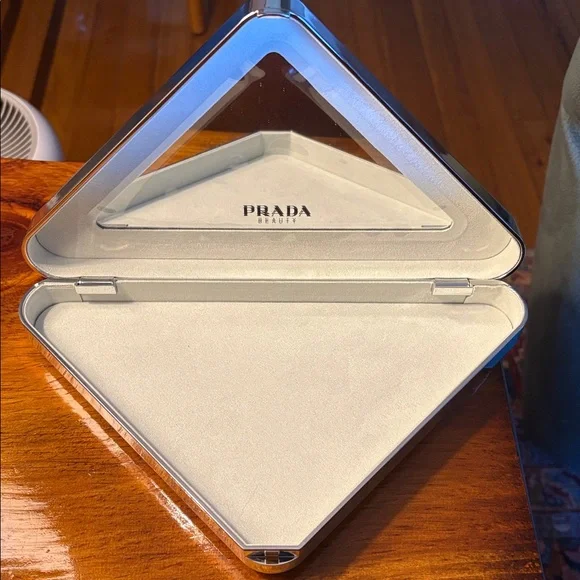 NEW Prada Beauty Metallic Silver Triangle Case Clutch - Picture 4 of 6
